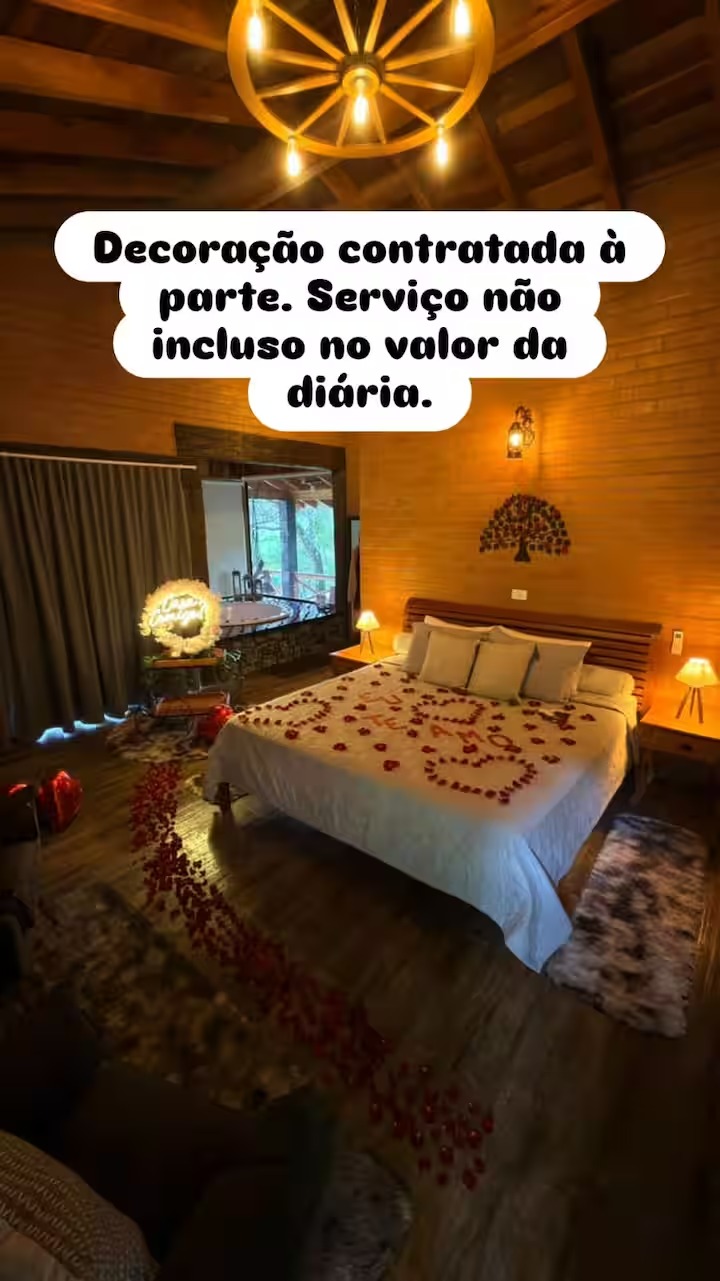 Chalé Som das Águas com Banheira de hidromassagem, Lareira interna, Ar-condicionado, Wi-Fi e TV — foto 5