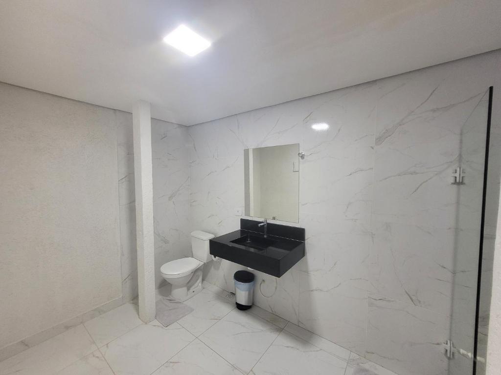Quarto com Banheiro Privativo — foto 6